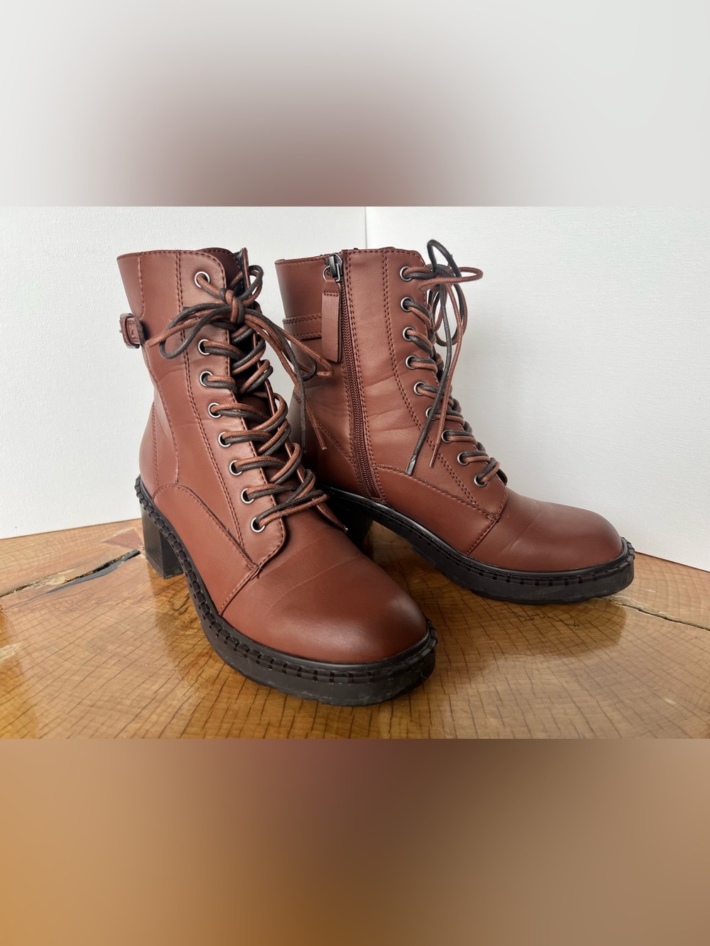 Zodiac Paxton Lace-Up Boot - Biker Brown - Women's Size 8.5